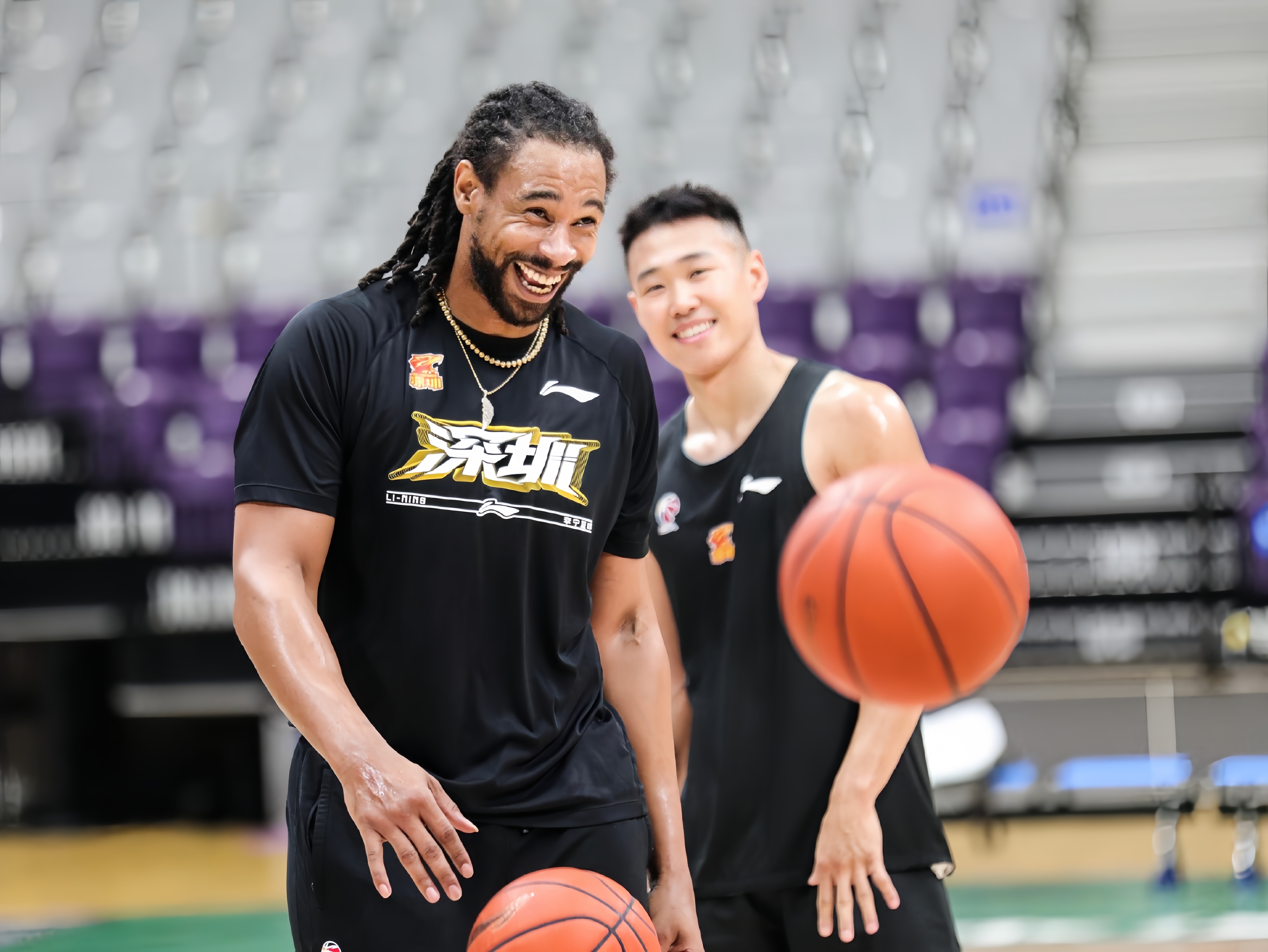 威尼斯人娱乐场 -深圳男篮发布备战花絮，转会期队长鼓劲，德甲任务艰巨，数据趋势出现新变化(转会期kpl最新消息)